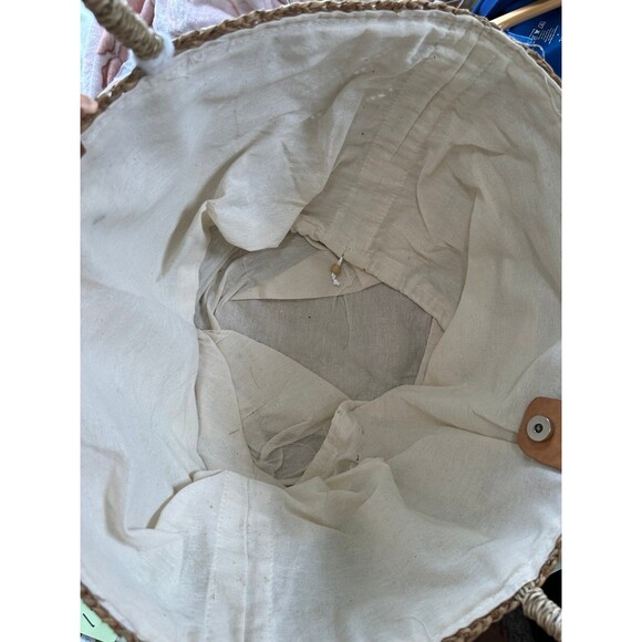 Simply Sisters Hilo Hawaii Straw Basket Canvas Drawstring Lining Tote Bag - Picture 5 of 6